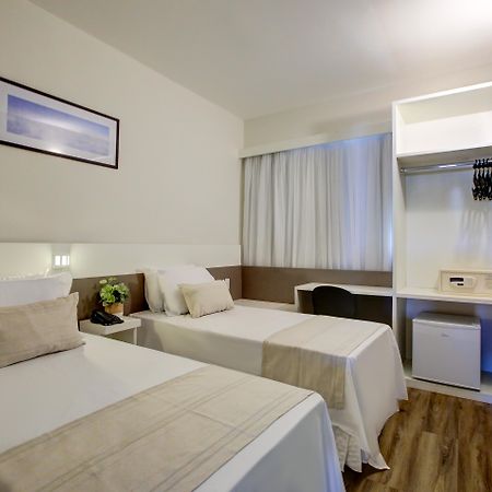 Transamerica Fit Vitoria Praia De Camburi Екстериор снимка